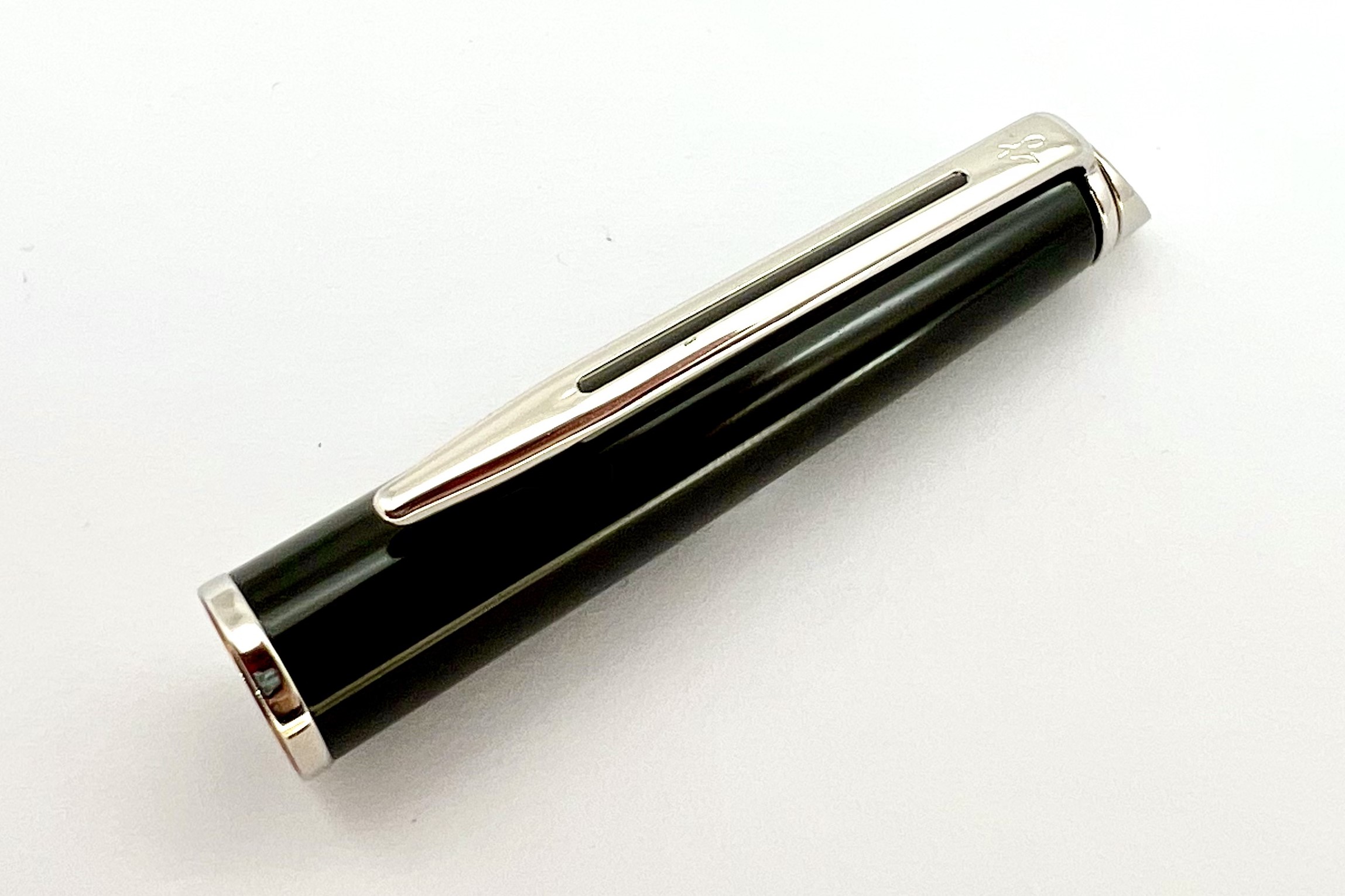 WatermanHemisphere10OmbresEtLumieresCTFP_J